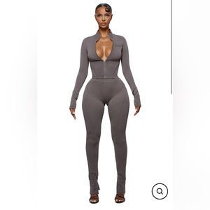 YAGI WORLD VOL.4 XS LEGGING SET.